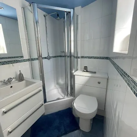 Central Townhouse Вудсток Экстерьер фото