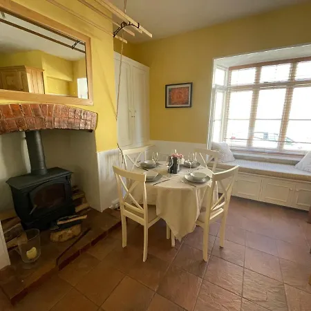 Central Townhouse Вудсток Экстерьер фото